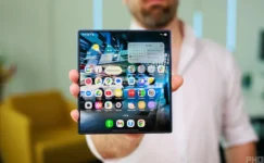 Samsung Galaxy Z Fold 8 ve Ultra Yan Yana Görüntülendi