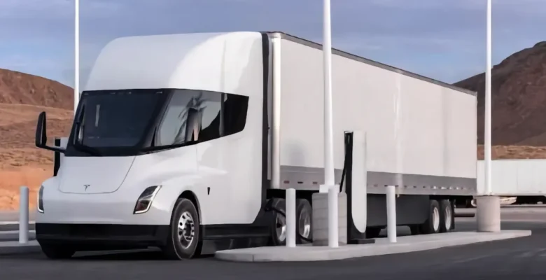 Tesla’dan Elektrikli Tırlar için Ucuz Şarj Cihazı