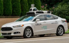 Uber Otonom Sürüş için Düğmeye Bastı