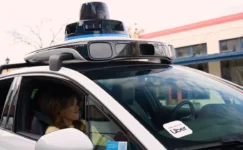 Uber Otonom Sürüş için Sürücülerden Veri Toplayacak