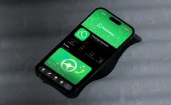 WhatsApp Plus iOS’a Geldi