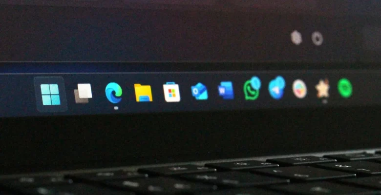 Windows 11’de Başlat Menüsü ve Görev Çubuğu Yenileniyor