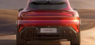 Xiaomi YU7 GT 300 km/s Hız ve 700 km Menzil Sunuyor