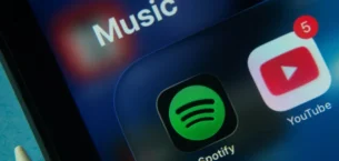 Yapay Zeka Ajanları Artık Spotify için Podcast Üretebiliyor