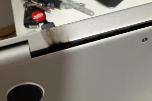 Yeni M5 MacBook Neredeyse Alev Alıyordu