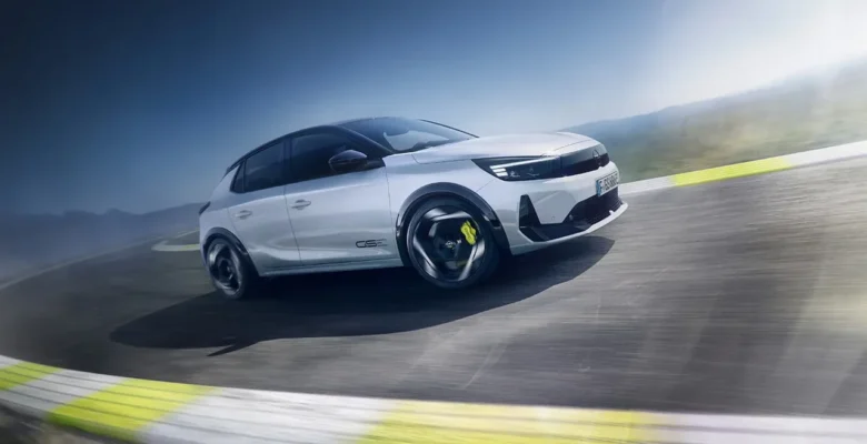 Yeni Opel Corsa GSE: 278 Beygirlik Elektrikli Güç