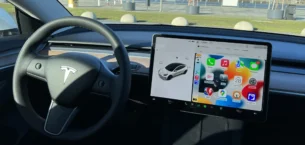 Apple’ın Yeni Hamlesi: Tesla’lara CarPlay mi Geliyor?