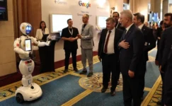 Bakan Bolat: Hedef yapay zekayı tüketen değil, üreten ülke olmak… Eylem planı 13 Haziran’da açıklanıyor