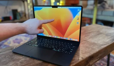 Dokunmatik Ekranlı MacBook için Onay Geldi