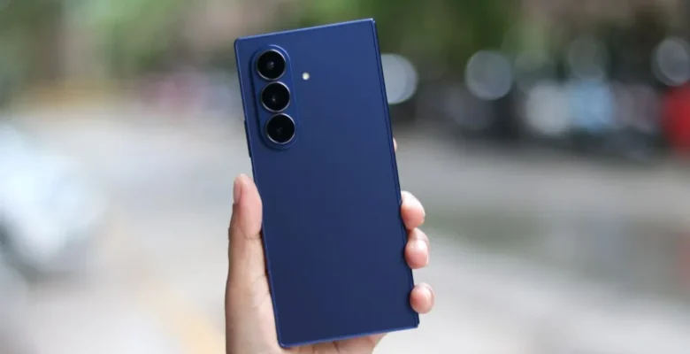 Galaxy Z Fold 8 Ultra’ya Çinli Rakip