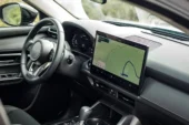 Mazda Dokunmatik Ekran Kararıyla Tepki Çekti!