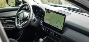 Mazda Dokunmatik Ekran Kararıyla Tepki Çekti!