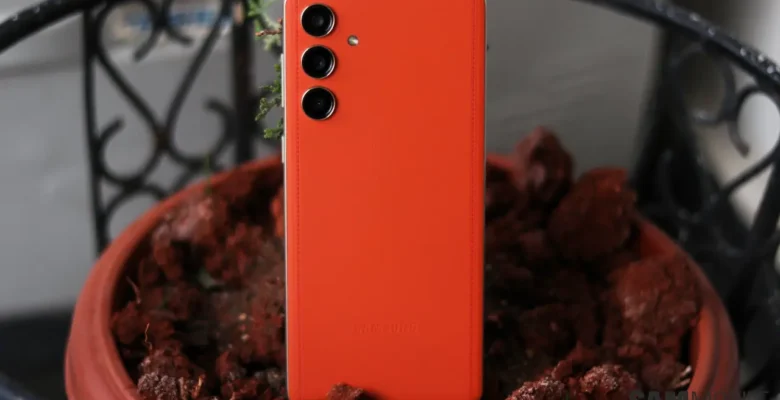 Samsung Galaxy F56 ve F55 İçin One UI 8.5 Güncellemesi Yayınlandı