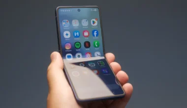 Samsung Galaxy Z Flip8 Hangi Ülkede Exynos 2600 Kullanacak?
