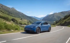 Tesla Model Y Coastal Blue Rengi Avrupa’da Satışta! Türkiye’ye Gelecek mi?