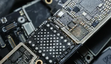 Akıllı Telefon Çip Pazarı 2026’ya Düşüşle Başladı