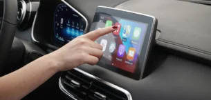 Android Auto Spotify ve YouTube Music İçin Yeni Tasarım Sunuyor