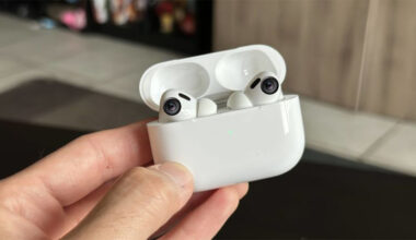iOS 27 Beta Kodlarında Kameralı AirPods İzleri Bulundu