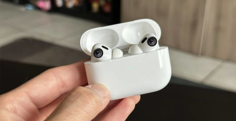 iOS 27 Beta Kodlarında Kameralı AirPods İzleri Bulundu