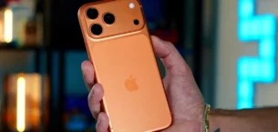 iPhone 17 Pro Max’i Gömdüler: 250 Yıl Sonra Açılacak