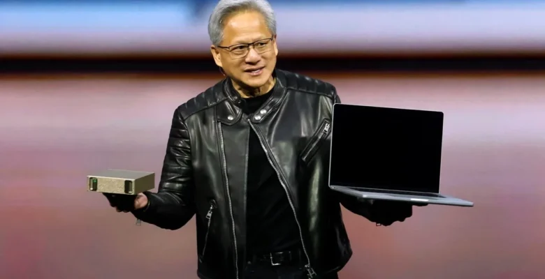 Nvidia CEO’su Jensen Huang’ın Deri Ceketi Açık Artırmada 960 Bin Dolara Satıldı