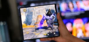 Samsung Flex Titanium Teknolojisi Katlanabilir Ekranları Güçlendiriyor