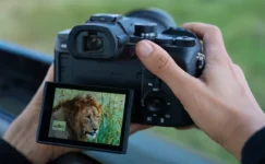 Sony RX10 Mark V Yapay Zeka Desteğiyle Tanıtıldı