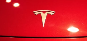 Tesla 10 Milyonuncu Elektrikli Aracını Üretti