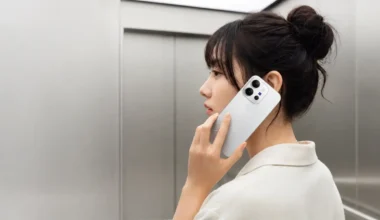 vivo X300 E Tanıtıldı: Snapdragon 8 Gen 5, Zeiss Kamera ve Dev Batarya!