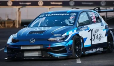 Volkswagen 1.000 Beygirlik Özel Mega Golf Geliştirdi