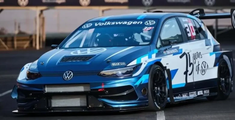 Volkswagen 1.000 Beygirlik Özel Mega Golf Geliştirdi