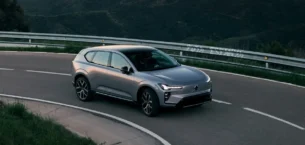 Volvo EX60 Yollara Çıkmadan Sürpriz Yaptı: Beklentilerin Üzerinde Menzil!