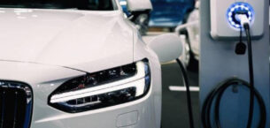 1.000 Km Menzilli Elektrikli Otomobiller Geliyor