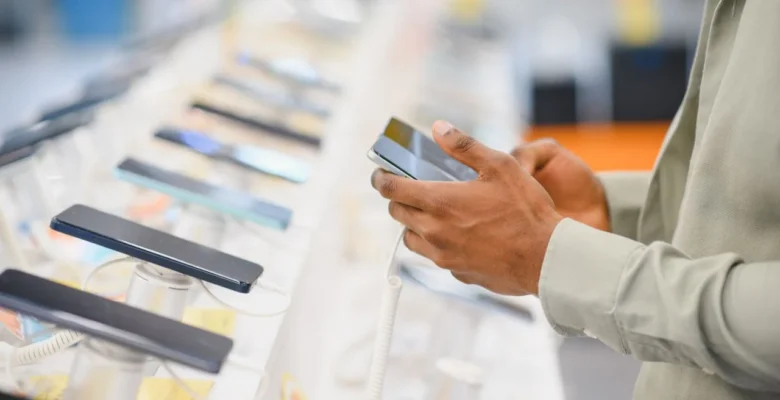Akıllı Telefon Fiyatları Artıyor Satışlar Düşüyor: İşte Detaylar