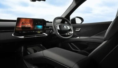 BMW Neden Fiziksel Butonları Azaltıyor? CEO’dan Açıklama