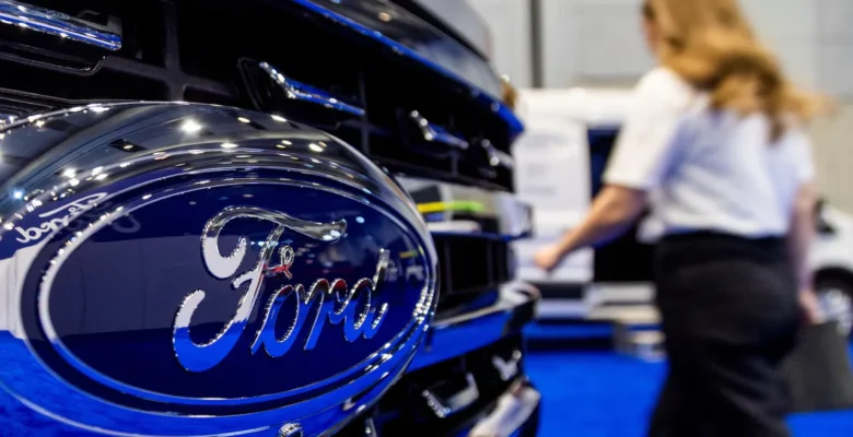 GM ve Ford Yatırımcı Görüşmelerinde Elektrikli Araçları Gündemden Düşürdü