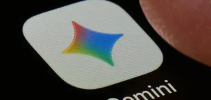Google Gemini 1 Milyar Kullanıcıya Ulaştı