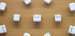 Kamerasız Yeni AirPods Pro Modeli 2026’da Gelebilir