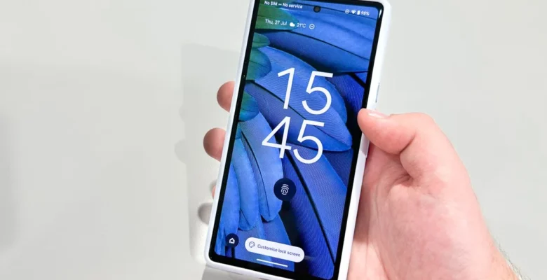 Pixel Telefonlara Yapay Zeka Destekli Saat Tasarımları Geliyor