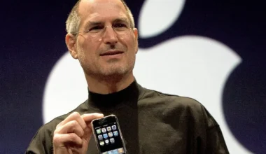 Steve Jobs’ın Kartvizitine 70 Bin Dolar Teklif Ettiler