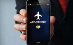 ⁠Uçak Modunda Telefon Çalıyor, Neden Olabilir?
