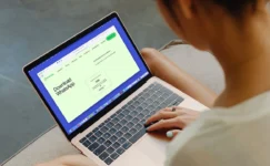 WhatsApp Hesabınıza Nasıl E-posta Adresi Eklersiniz?