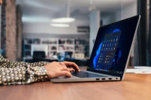 Yapay Zeka Adaptasyonu Rekabetin Merkezine Yerleşti
