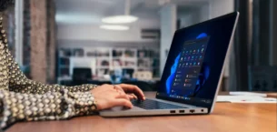 Yapay Zeka Adaptasyonu Rekabetin Merkezine Yerleşti