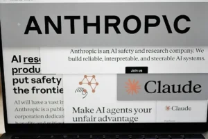 Antrhopic CEO Yapay Zeka Gelişimini Durdurmayı Önerdi