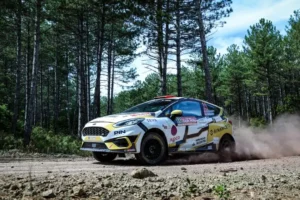 Binance TR Pilotu Kübra Denizci Keskin, Eskişehir Rallisi’nde Kadın Pilotlar Birincisi Oldu