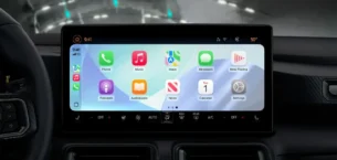 Claude Artık Apple CarPlay Üzerinde Kullanılabiliyor