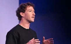 Mark Zuckerberg Hangi Telefonu Kullanıyor? Telefon Tercihi Şaşırttı