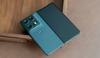 Motorola’nın Yeni Geniş Katlanabilir Telefonu Razr Flex Sızdırıldı: İşte Özellikleri