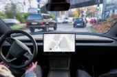 Tesla FSD Avrupa’da büyüyor: Çekya da listeye katıldı